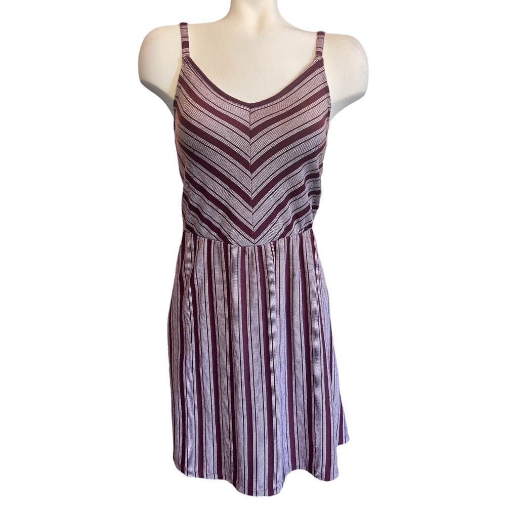 Universal Threads Summer Dress - Picture 1 of 1